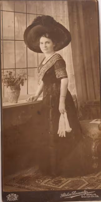 Schmitsek Anna